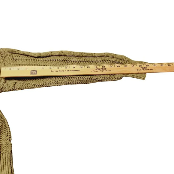 Cupcakes and Cashmere Green Cable Knit Cardigan, Medium - Picture 6 of 10